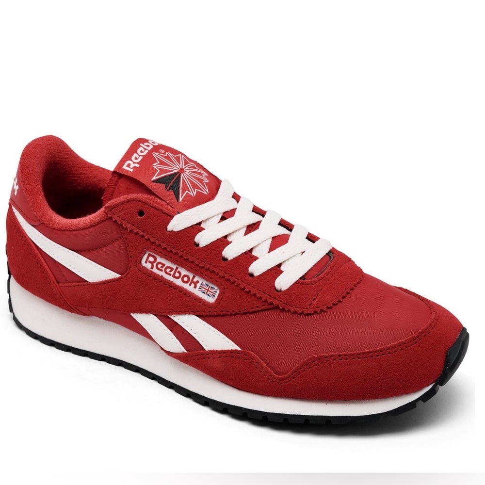NWT Reebok Red & White Low-Top women’s Sneaker 9